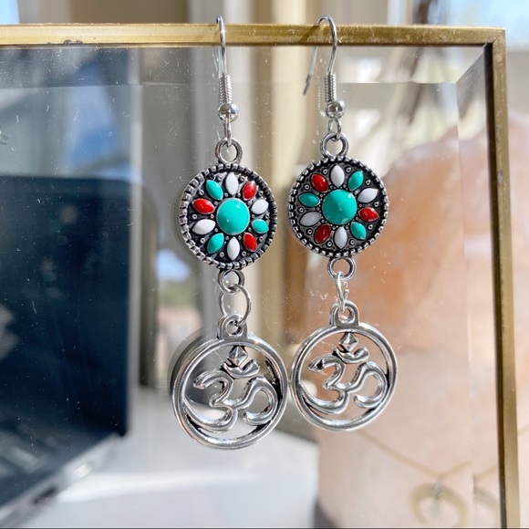 3/$15 Silver Boho Mandala Namaste Dangle Earrings - Picture 5 of 7